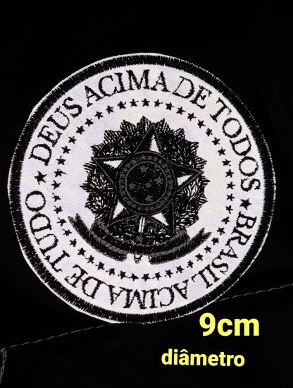 PATCHE EM MATERIAL FEFLETIVO, BRILHA NO ESCURO QUANDO EXPOSTO A FLASH DE LUZ.